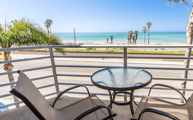 Beachfront Inn and Suites at Dana Point