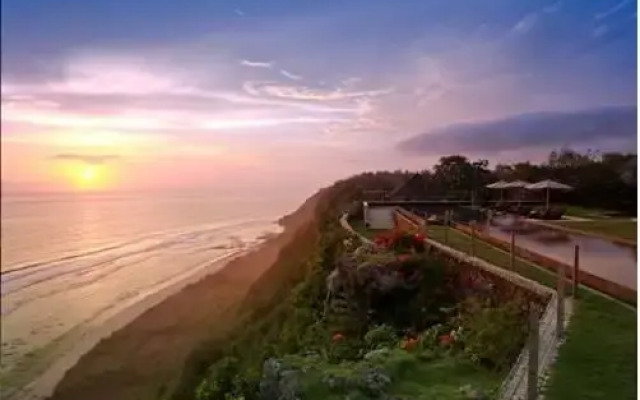 The Sanctus Uluwatu