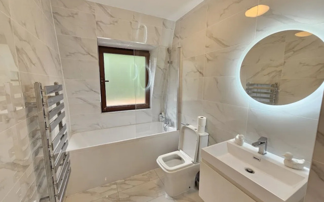 2 Bed Apartment in Southwark