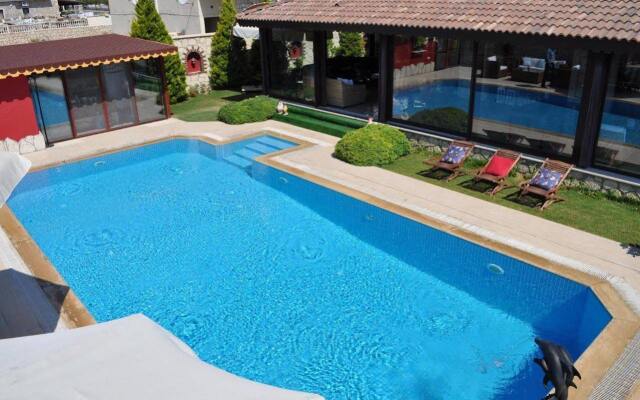 Teddy Luxury Alaçatı