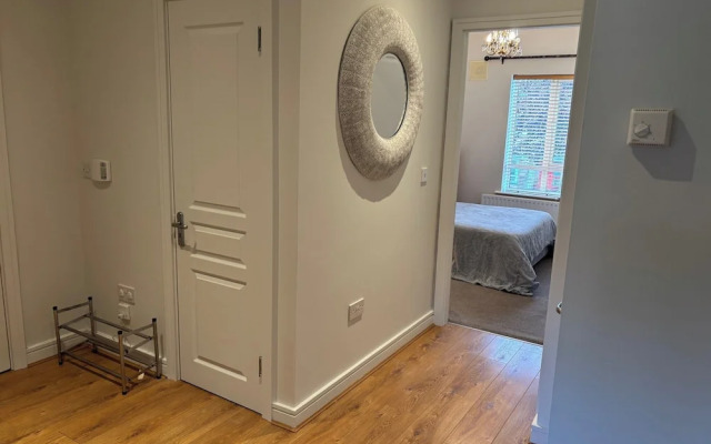 Spacious 2 Bed Apartment Near Dublin Airport