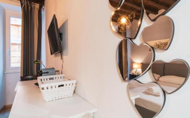 Heart of Rome Apartment