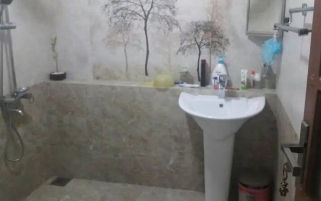 Palm Hill Guest House