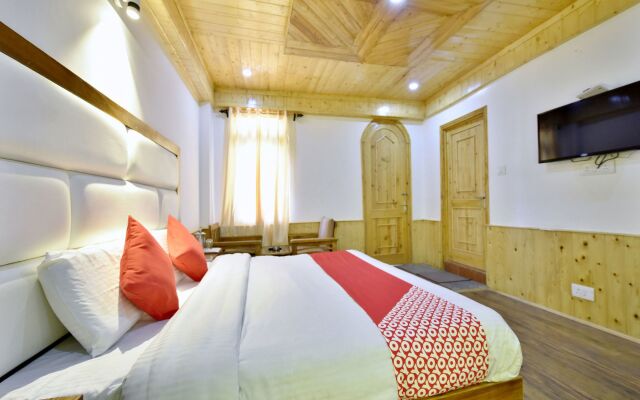 OYO 12271 Avenue Manali