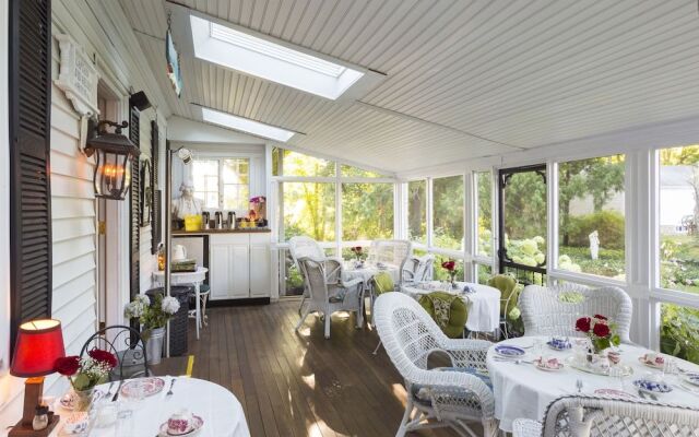 Captain David Kelley House Bed & Breakfast