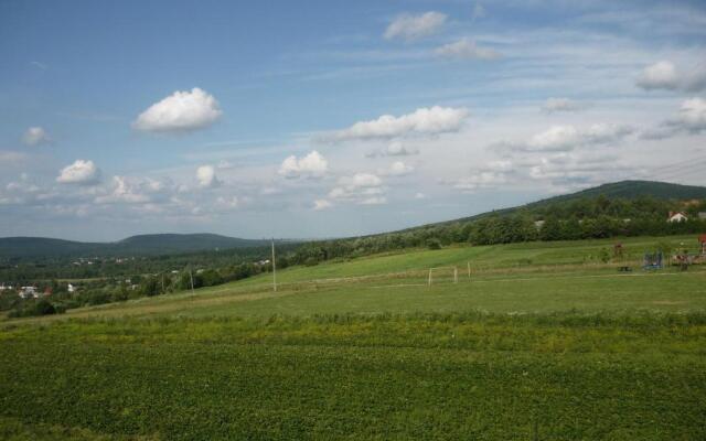 Noclegi u Banysia w sercu Gór Świętokrzyskich