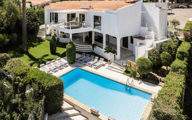 Vila Hibisco by Garvetur