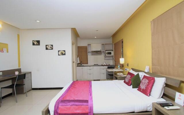 OYO 554 Hotel Red Carpet Residence