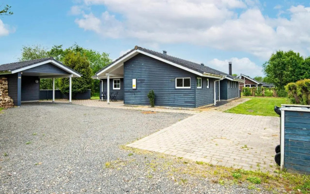 Three-Bedroom Holiday home in Hemmet 14