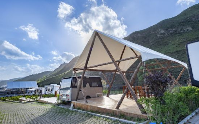 Wutai Mountain Early Planting Late Harvest RV Hotel