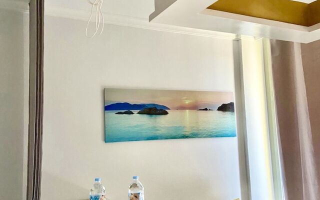 Lux modern Apartment by the beach