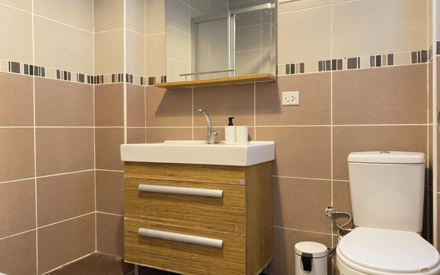 Missafir Superb Flat Near Bagdat Street in Kadikoy