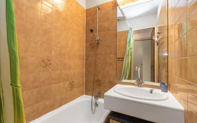 Cozy Retreat Near Agde Beach