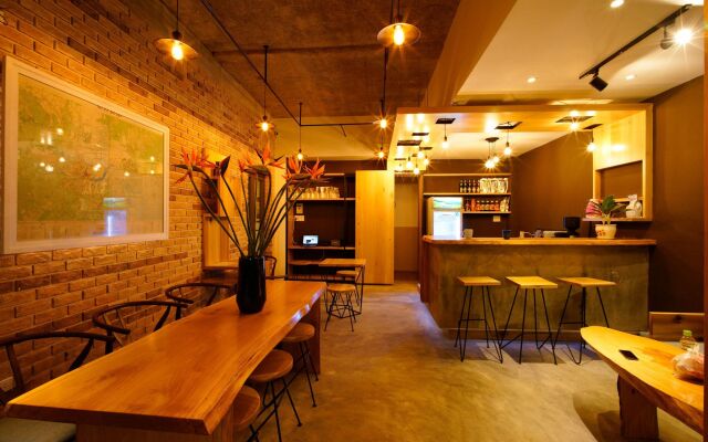 Mille Fleurs Hotel