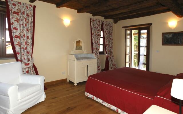 Castello di Grillano Guest House