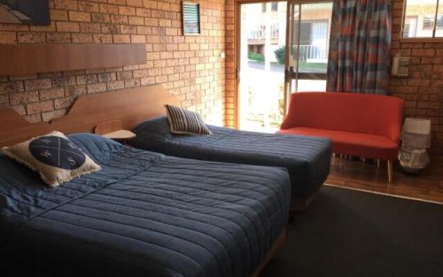 Whale Fisher Motel