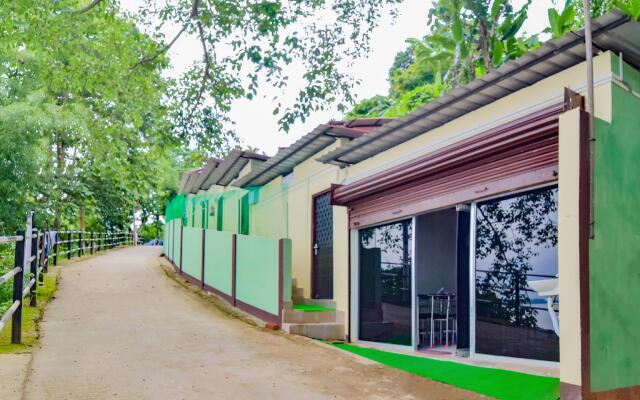 OYO 77896 Darshini Homes