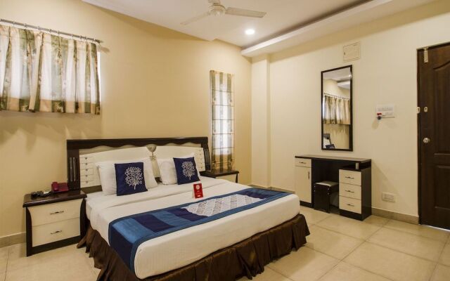 Oyo 9707 Hotel Sravya Residency