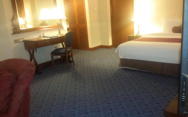 Safir International Hotel