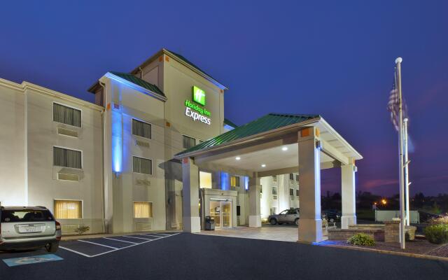 Holiday Inn Express Irwin (PA TPK Exit 67), an IHG Hotel