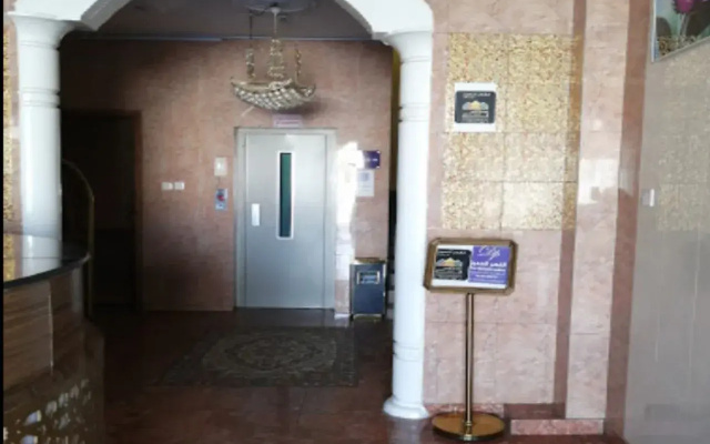 Alqasr Almomaiz