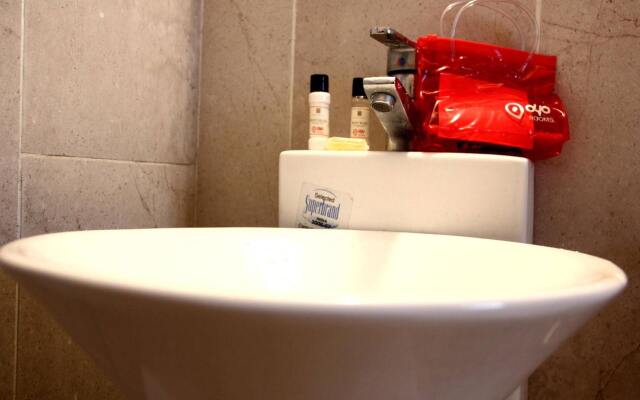 OYO Apartments Kalyani Nagar Gold Adlabs
