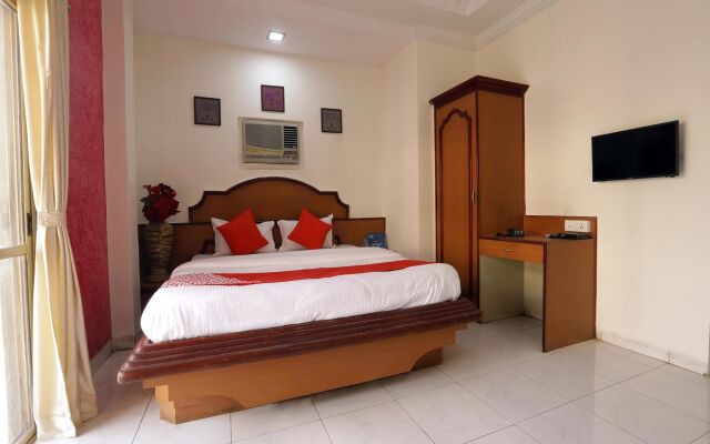 OYO Flagship 12049 Hotel Ravi Kiran Executive