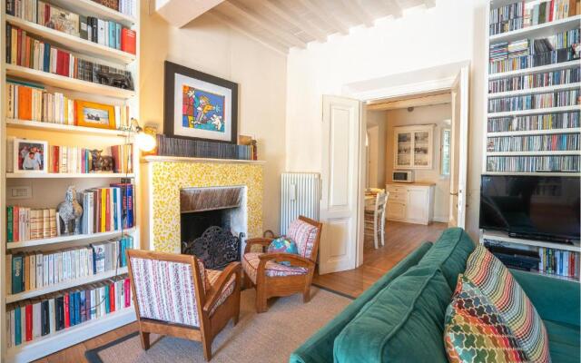 Stunning Home in Impruneta With 3 Bedrooms and Wifi