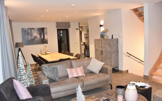 Rochehaut, Les Semoiselles, Villa Charlotte