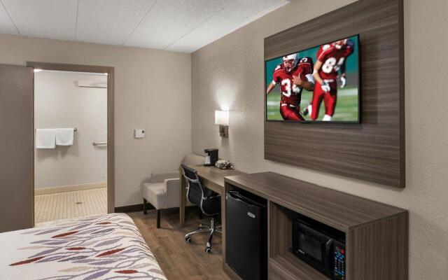 Red Roof Inn Enfield