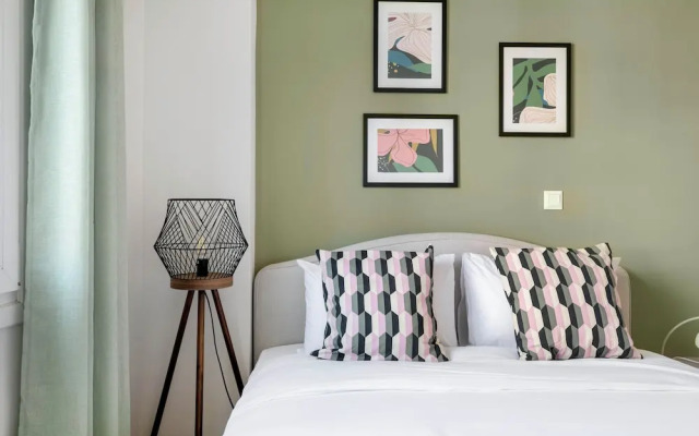 Dew 1-Bedroom Apartment in Athens
