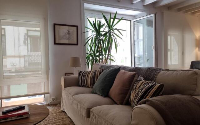 C01A02 La Casa del Pintor