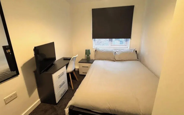 Spacious Sheffield Lodge