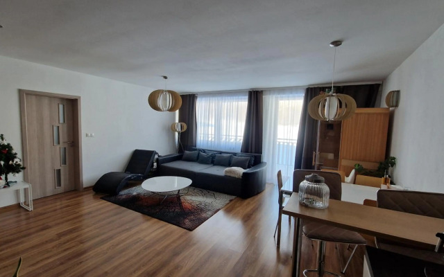 Apartment Panorama 35C