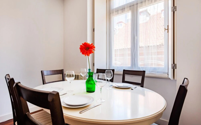 Chiado Prime Camões Apartment