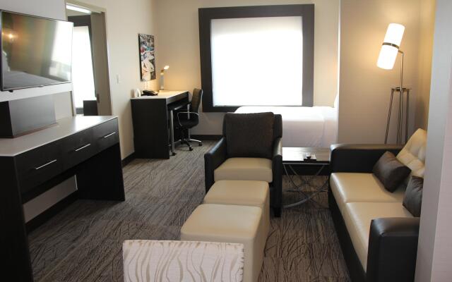 Holiday Inn Express & Suites Cold Lake by IHG