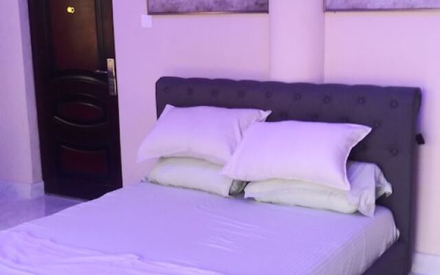 Sonnys inn and car rentals