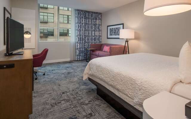 Hampton Inn & Suites Portland-Pearl District