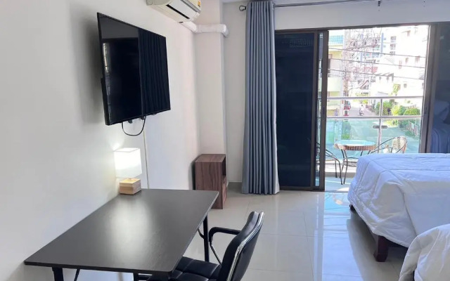 The Freelancer Hotel