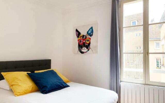 Le Clocher- Appartement dans le cœur de ville