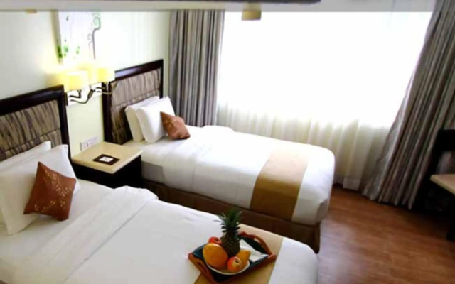 Diamond Suites and Residences