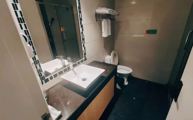 Zhongshan Wenhua Fashion Hotel