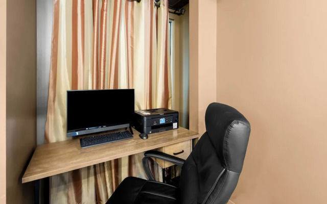 Travelodge Parksville