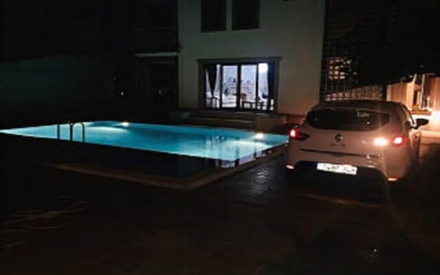 BO093 by Villaofsummer