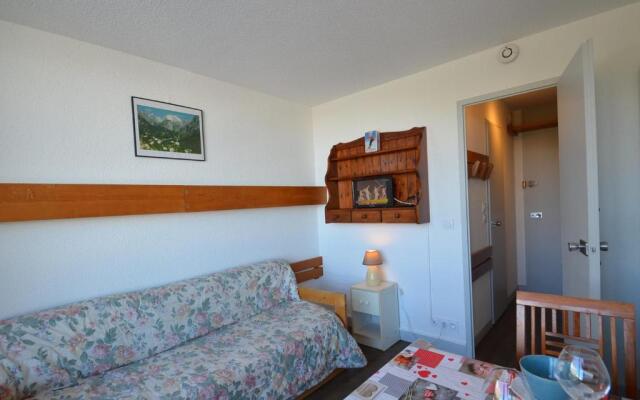 Appartement Les Menuires, 1 pièce, 2 personnes - FR-1-452-273