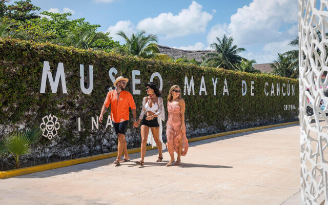 Canopy by Hilton Cancun La Isla