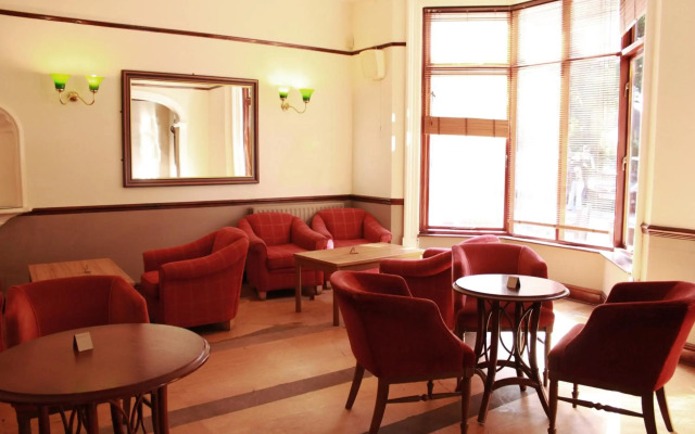 OYO Blaby Westfield Hotel