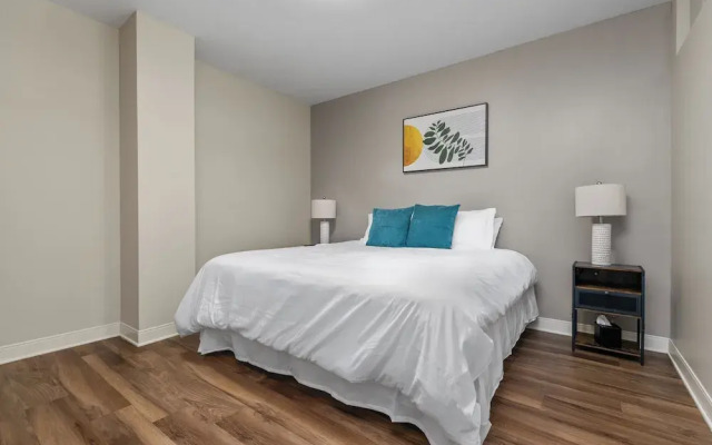 Sleek 2BR Downtown Retreat with Gym
