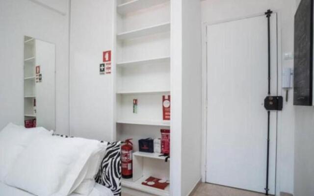 In Bed with Lisbon 5E