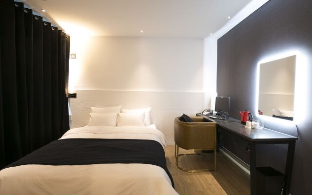 Vantt Hotel